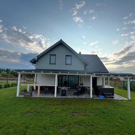 Villa Dom Nad Morzem Z Jacuzzi 10 Osob Morze Przygod Mieroszyno Exterior foto