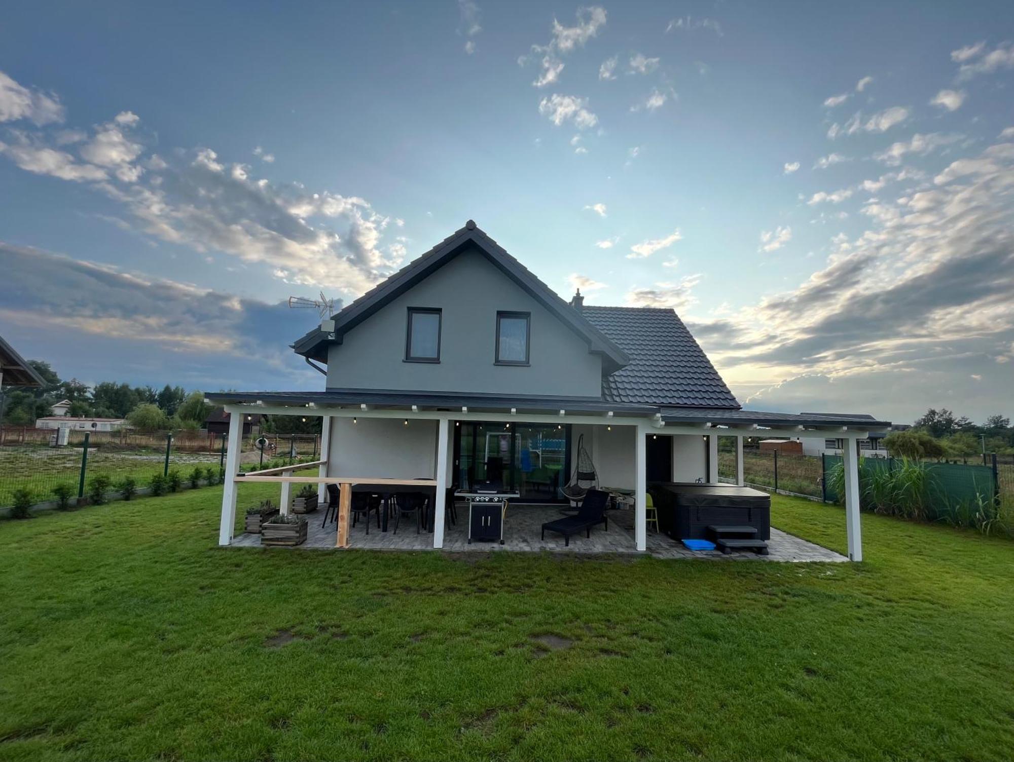 Villa Dom Nad Morzem Z Jacuzzi 10 Osob Morze Przygod Mieroszyno Exterior foto